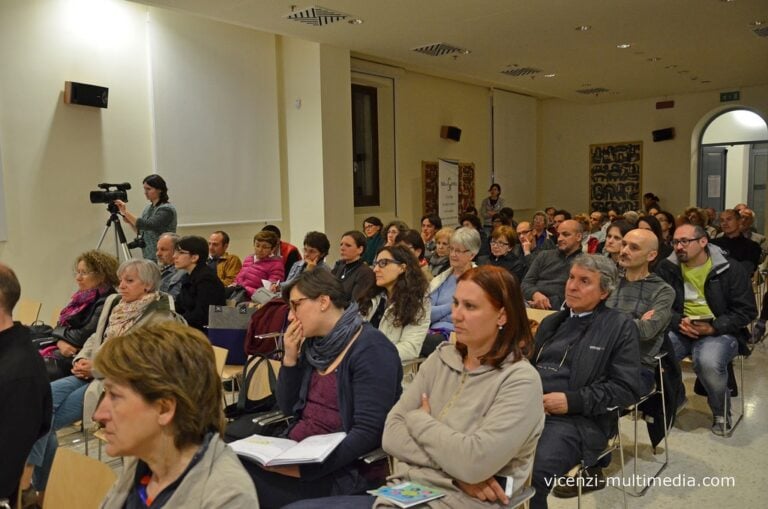 si puo fare storie dallitalia e dallislanda 14205205663